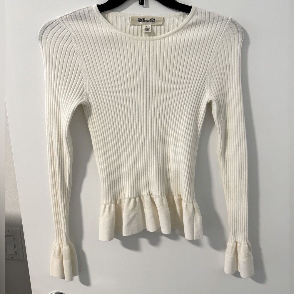 Diane Von Furstenburg ribbed sweater size small